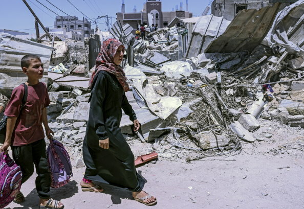 Le PAM fournit un soutien immédiat aux familles touchées par l'urgence à Gaza