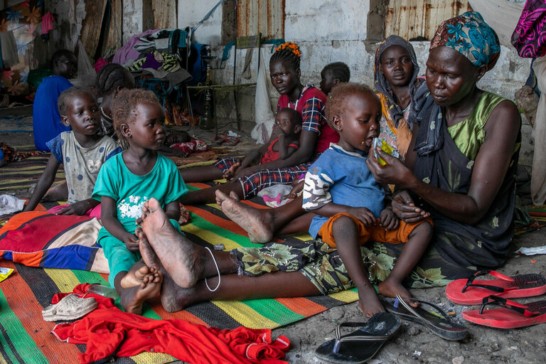 Au Soudan du Sud, la crise climatique pousse la malnutrition à des niveaux sans précédent dans les zones touchées par les inondations, prévient le PAM