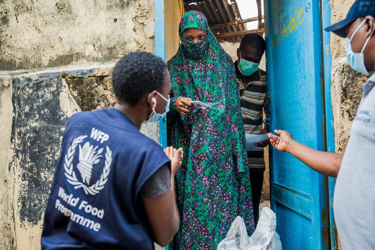 Un nouveau rapport montre que l'insécurité alimentaire demeure préoccupante pour les populations démunies des villes d'Afrique sub-saharienne suite à la pandémie