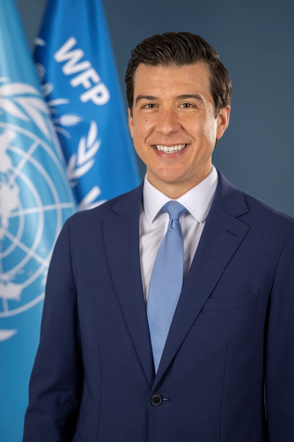 Photo : PAM/Giulio d'Adamo. Portrait officiel de Luke J. Lindberg, Directeur exécutif du Programme alimentaire mondial des Nations Unies (PAM).