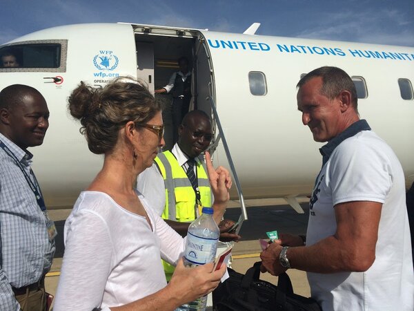 Ebola: reprise des vols humanitaires depuis le Sénégal
