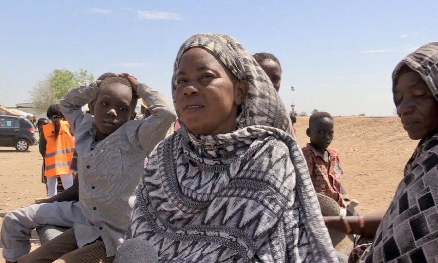 Naimat Khamis counts among thousands of South Sudanese returning home from neighbouring Sudan. Photo: WFP