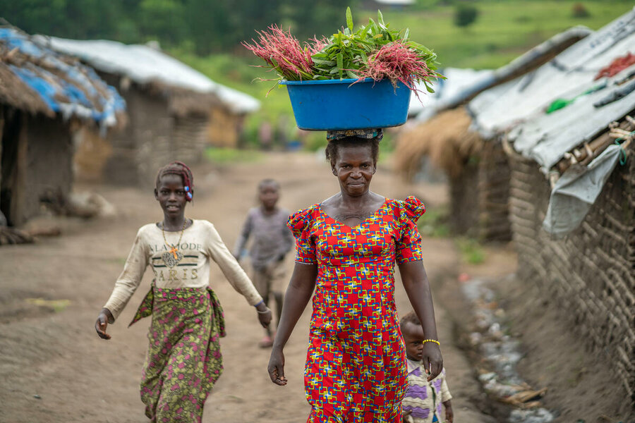 Mother-of-seven Antoinette lost her husband and home to the conflict in DRC's east. Today, she and her children depend on WFP food assistance to survive. Photo: WFP/Michael Castofas