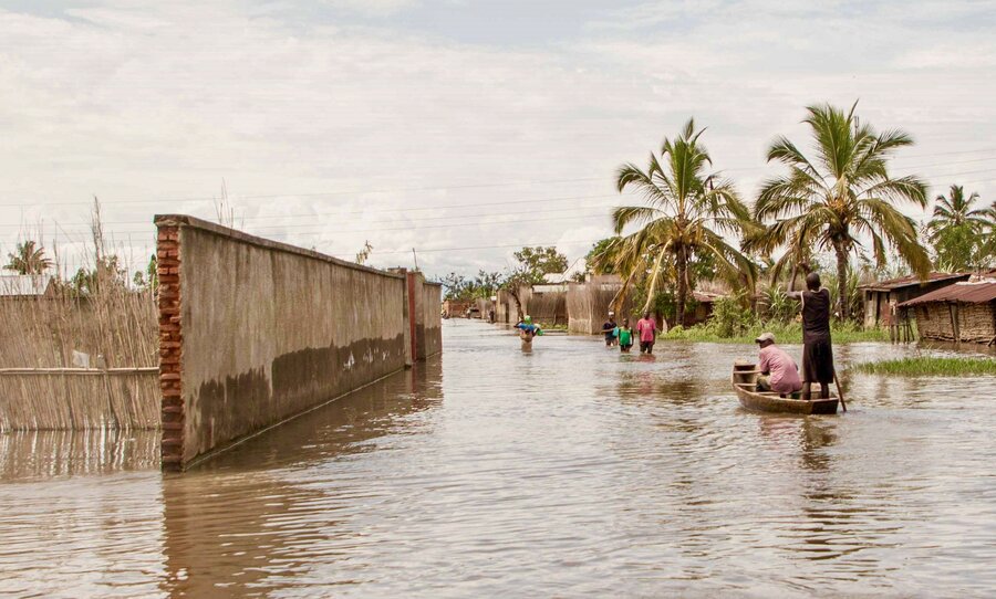 Deadly floods have swept across parts of East Africa including Burundi, abutting Lake Tanganyika. Photo: WFP/Irenee Nduwayezu 