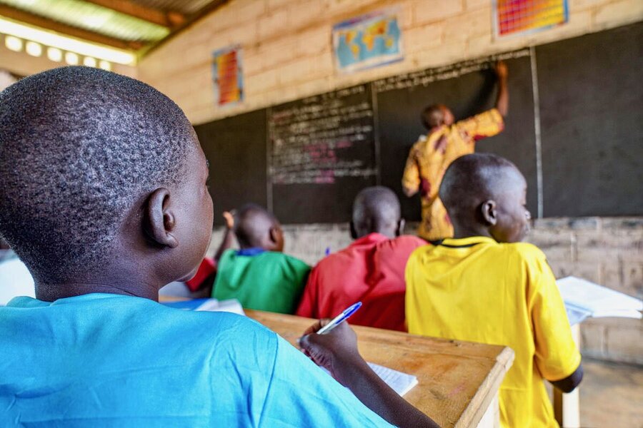 Paoua's community is investing in its schools, including with volunteer parent teachers, after CAR's conflict robbed many kids of an education. Photo: WFP/Richard Mbouet 