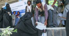 Yémen : Le PAM demande de prévoir des pauses dans les combats pour acheminer des vivres