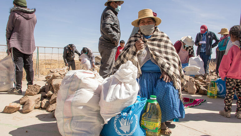 Eustaquia de la communauté indigène Uru Murato. Le PAM a aidé les personnes vulnérables à Oruro, La Paz et Cochabamba dans le cadre des programmes d'assistance alimentaire pour les actifs en Bolivie. PAM/Morelia Eróstegui